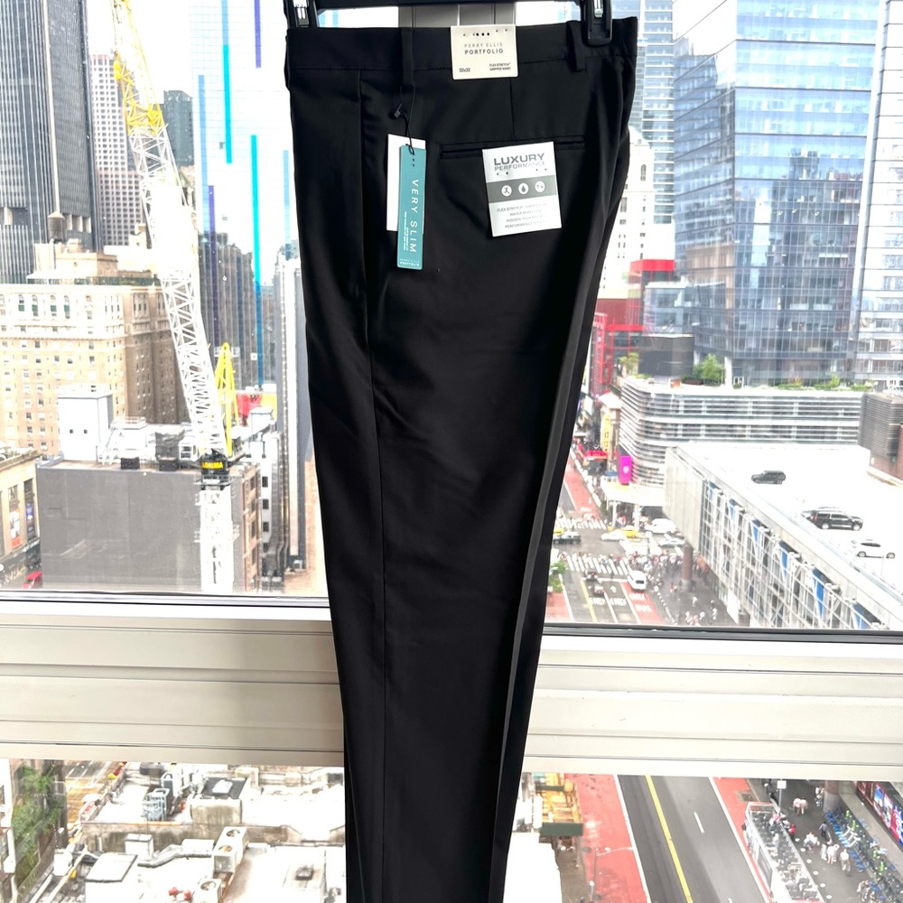 NWT‼️Perry Ellis Luxury Performance